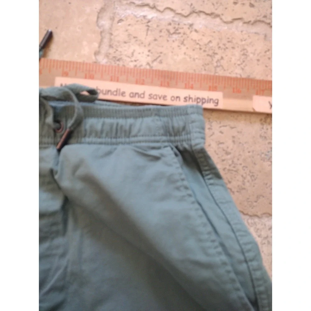 Gap Shorts Men S Green Pull‎ On 6.5 Inseam Elasticized Waistband Stretch Twill